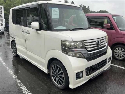 HONDA N BOX CUSTOM