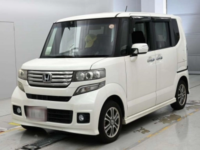 HONDA N BOX CUSTOM