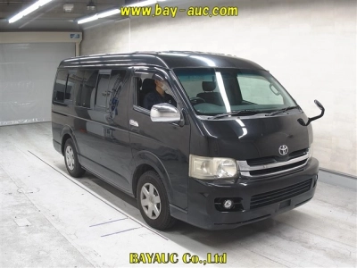 TOYOTA HIACE WAGON