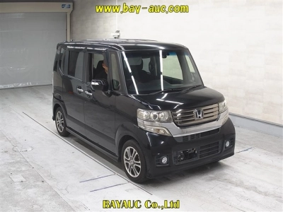 HONDA N BOX CUSTOM