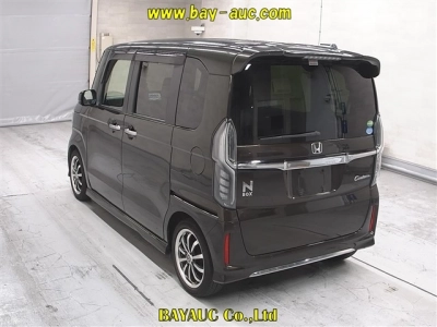 HONDA N BOX CUSTOM