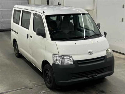 TOYOTA TOWN ACE VAN