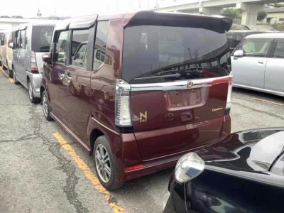 HONDA N BOX