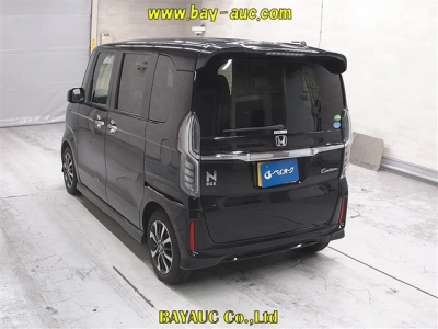 HONDA N BOX CUSTOM