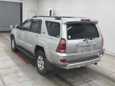 TOYOTA HILUX SURF