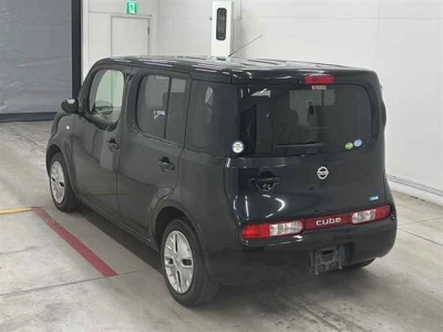 NISSAN CUBE