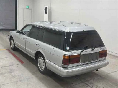 TOYOTA CROWN STATION WAGON