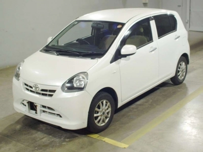 TOYOTA PIXIS EPOCH