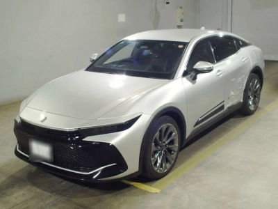 TOYOTA CROWN CROSSOVER