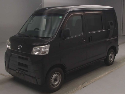 TOYOTA PIXIS VAN