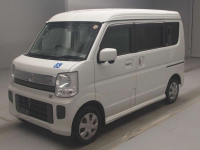 NISSAN NV100 CLIPPER RIO