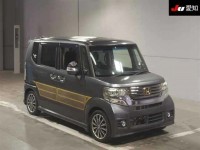 HONDA N BOX CUSTOM