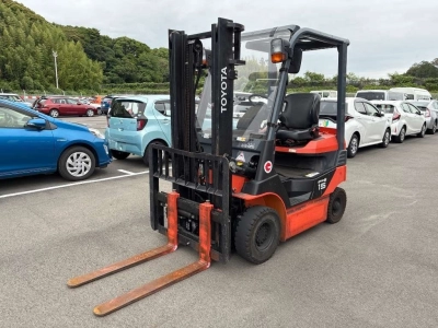 TOYOTA  FORKLIFT 