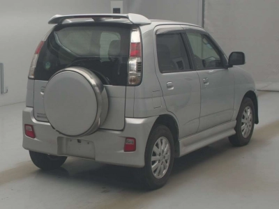 DAIHATSU TERIOS KID