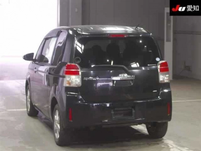 TOYOTA SPADE