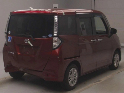 TOYOTA TANK