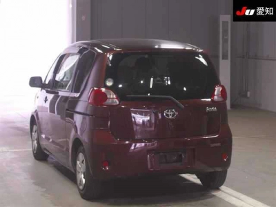 TOYOTA PORTE
