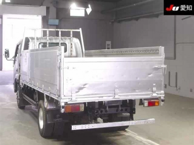 TOYOTA DYNA TRUCK