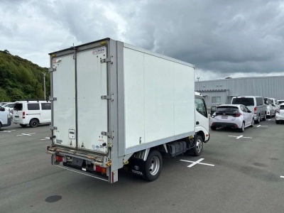 TOYOTA DYNA TRUCK