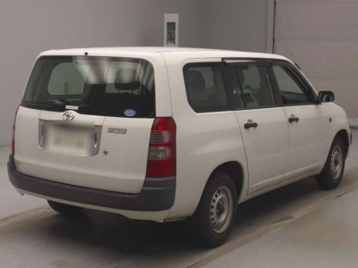 TOYOTA SUCCEED VAN