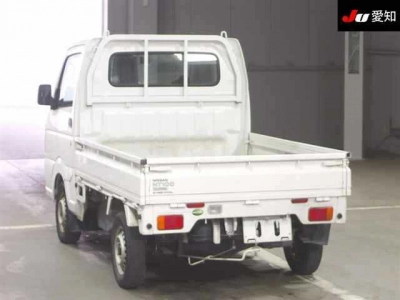 NISSAN NT100 CLIPPER