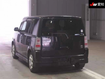 TOYOTA BB