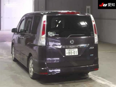 NISSAN SERENA