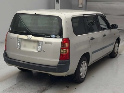 TOYOTA SUCCEED VAN