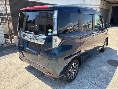 TOYOTA TANK
