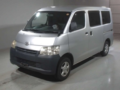 TOYOTA TOWN ACE VAN