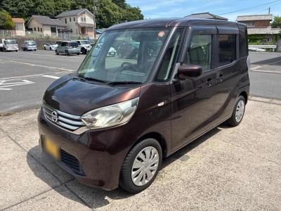 NISSAN DAYZ ROOX