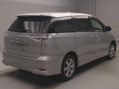 TOYOTA ESTIMA HYBRID