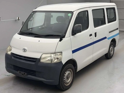 TOYOTA TOWN ACE VAN