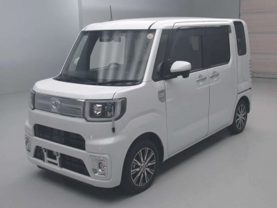 TOYOTA PIXIS MEGA