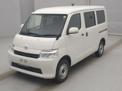 TOYOTA TOWN ACE VAN