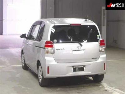 TOYOTA SPADE