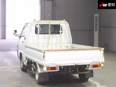 MITSUBISHI DELICA TRUCK