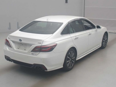 TOYOTA CROWN HYBRID