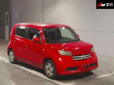 TOYOTA BB