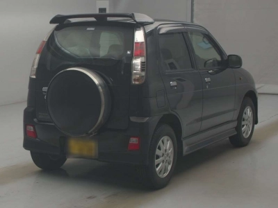 DAIHATSU TERIOS KID