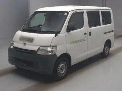 TOYOTA TOWN ACE VAN