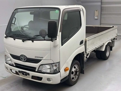 TOYOTA DYNA TRUCK