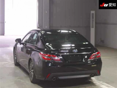 TOYOTA CROWN HYBRID