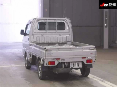 NISSAN NT100 CLIPPER