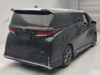 TOYOTA VELLFIRE HYBRID