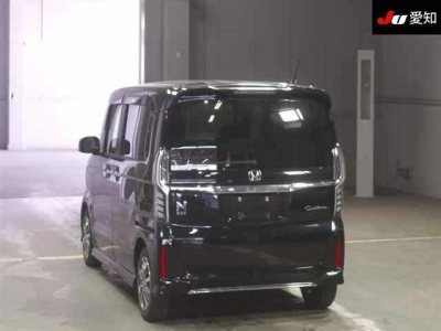 HONDA N BOX CUSTOM
