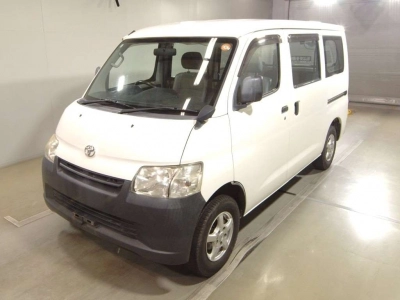 TOYOTA TOWN ACE VAN