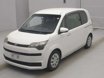 TOYOTA SPADE