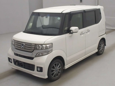 HONDA N BOX CUSTOM