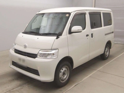 TOYOTA TOWN ACE VAN